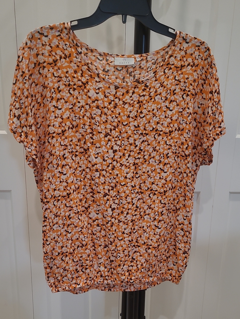 Kaffe Orange Floral Short Sleeve Tee With Elastic Waist